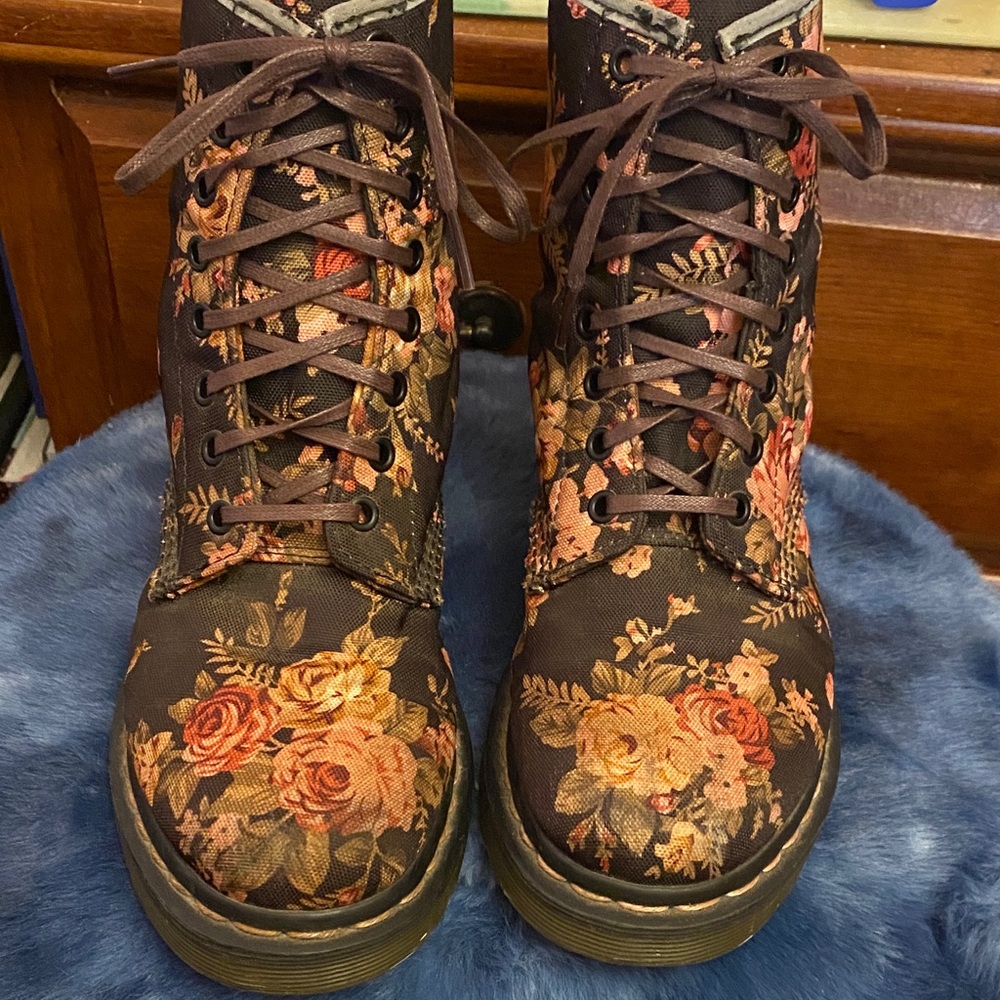Dr. Martens Floral Combat Boots - Black and Brown